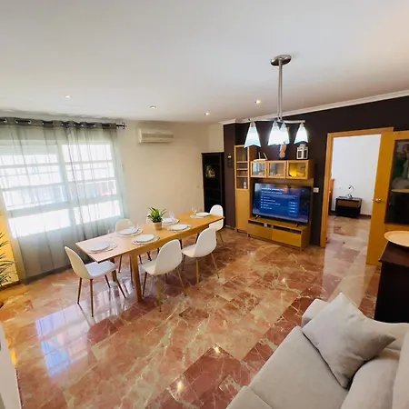 Isabel Apartment